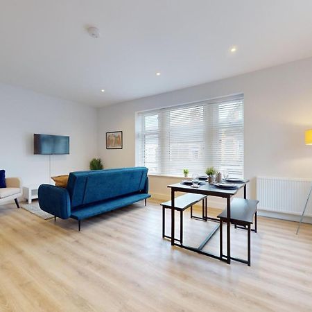 Impressive Two Bedroom | Wifi Cardiff Exteriör bild