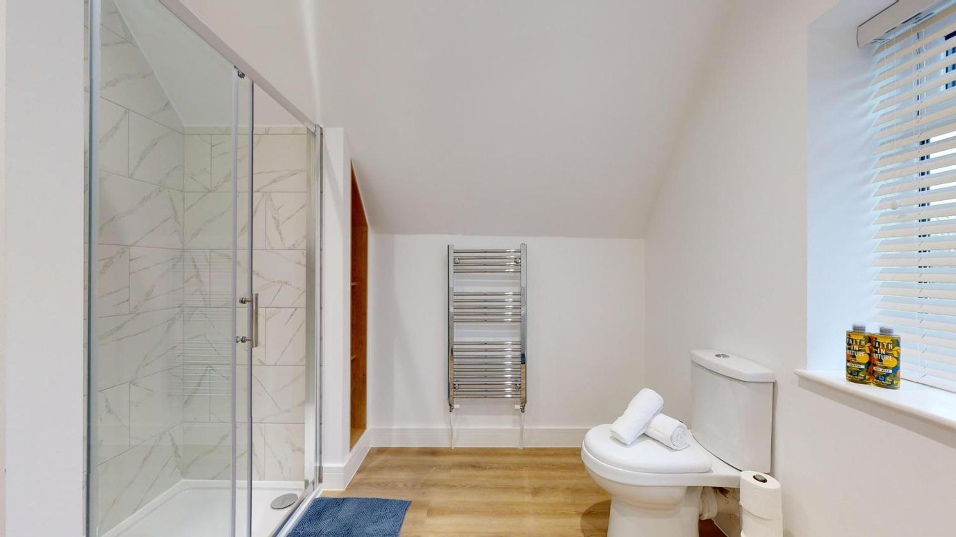 Impressive Two Bedroom | Wifi Cardiff Exteriör bild